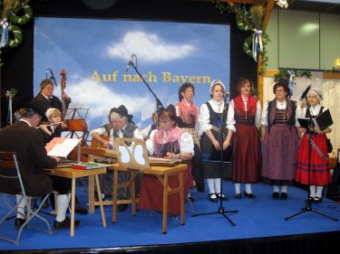 1Trachtenverein Alt-Bayreuth