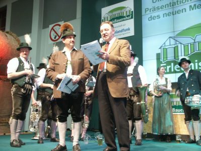 1mitSonnleitnerBühne