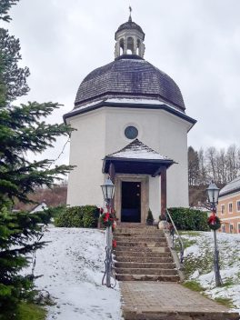 2411ab18-845d-4dc1-99f2-000516c7ee83