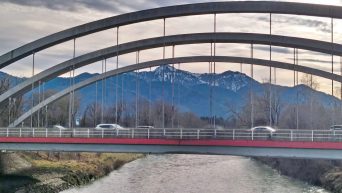 4a92f241-4305-4e5c-aab2-dd3f525f0255