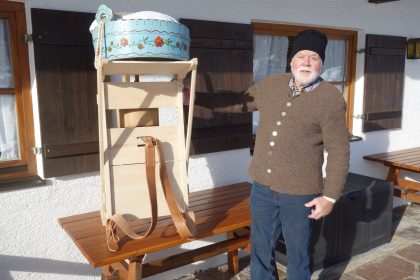 Alfons Egger mit Kraxe