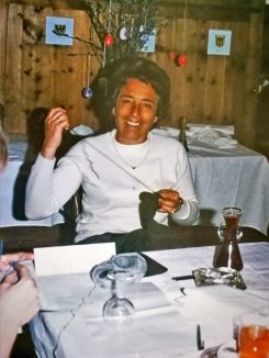 Lisl Fanderl hatte zahlreiche Strickbücher geschrieben_Archiv Fanderl