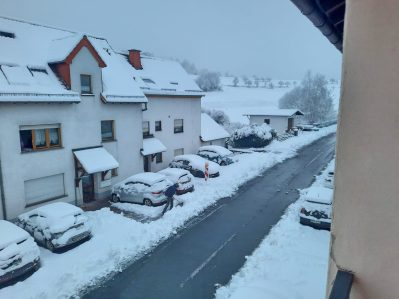 e028e4a5-664a-44b8-9b10-9e317ca408ab