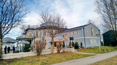 edcecaf2-f744-437d-8767-84efdd592cd7