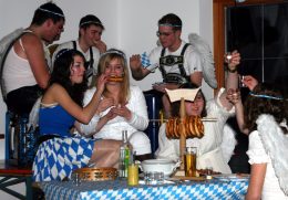 1AtzingerManna-Freuden