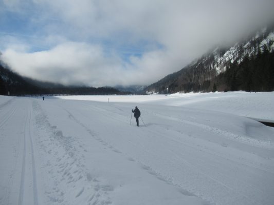 Auf der Loipe zwischen Chiemgau-Arena und Dreiseen-Gebiet