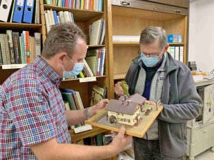 kl-1Archiv mit Bgm Mair