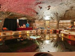 93534047-f0e3-4b7e-b2ff-45159ae09784