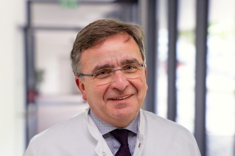 Chefarzt Dr Michael Bayeff-Filloff