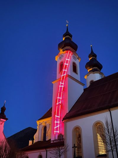 Himmelsleiter bei Daemmerung_Foto H. Reiter
