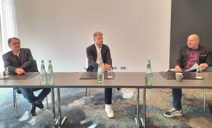 Tourismus_Dialog2_Menge_mk