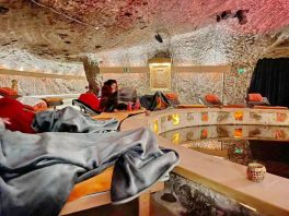 c371e2a3-cf5d-4059-b79a-2988d1d3d740