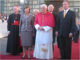 1PapstmitKöhlerMerkelStoiber