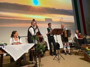 6b0c9219-7e7b-4513-b39a-a40d5317700b