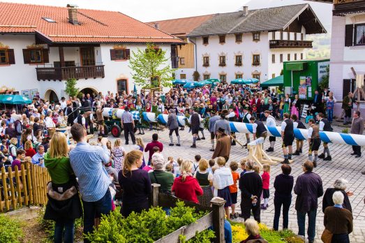 Maibaum-2014-1029678