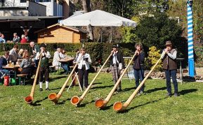 Osterfeuer Verein der Bayern in Berlin 2022 (18)