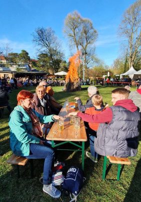 Osterfeuer Verein der Bayern in Berlin 2022 (5)