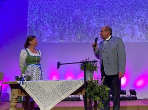 f17567df-c03c-49fe-bb87-d7f69520d4d1