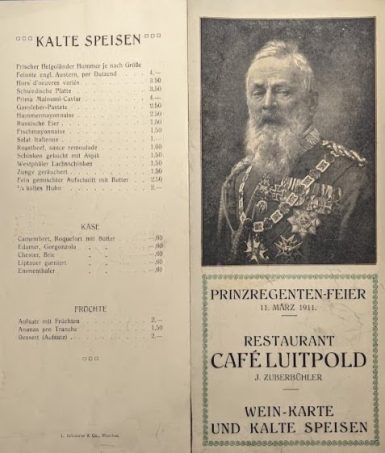 in der Ausstellung Glanzvoll