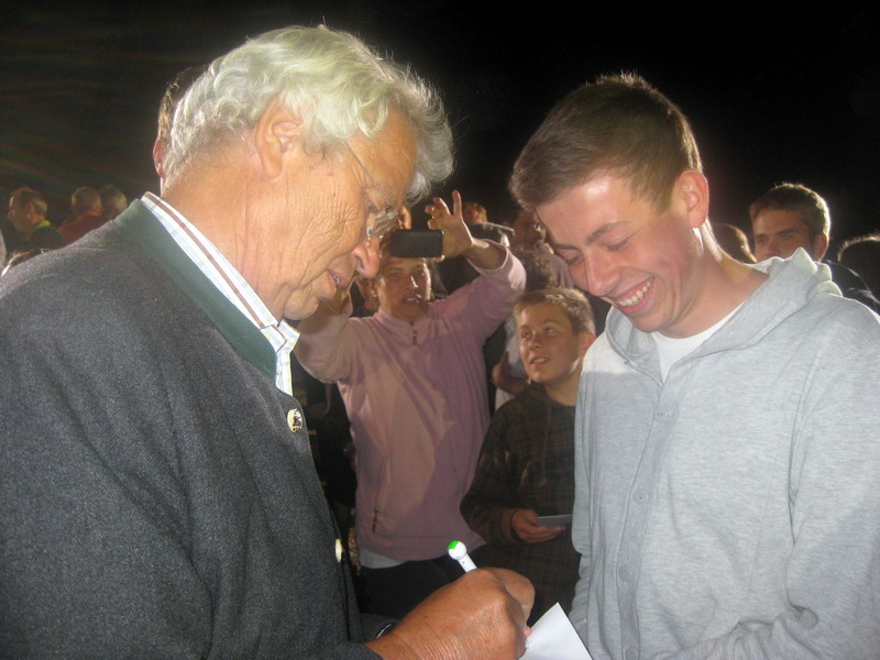 1Autogramm von Gerhard Polt