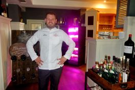 1Michaels mit Sterne-Hemd 3