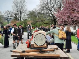 9ba6e655-064e-44d2-9526-f403e70cc926