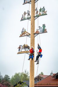 Bergwacht-Maibaum-2022-1250973