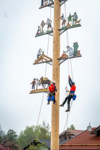 Bergwacht-Maibaum-2022-1250975