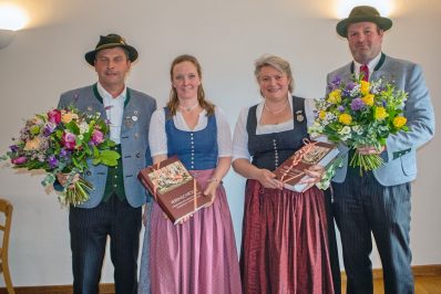 Ehrung-Niedermeier-Kiemer.ovb