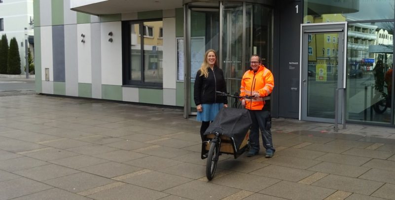 Lastenfahrrad Übergabe Bauhof 2021-12-16 Ausschnitt_cp_2377