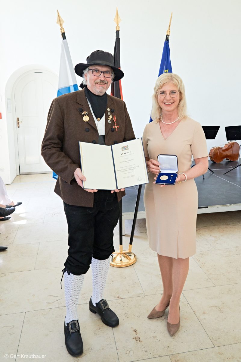 ehrung eghalanda gmoi