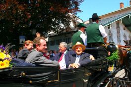 1Ehrenkutsche_aufgehellt