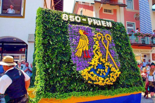 1FestwagenGartenbauverein_aufgehellt