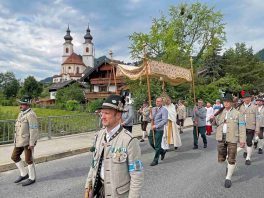 kl-Fronleichnam Aschau 2022_Foto H. Reiter (2)