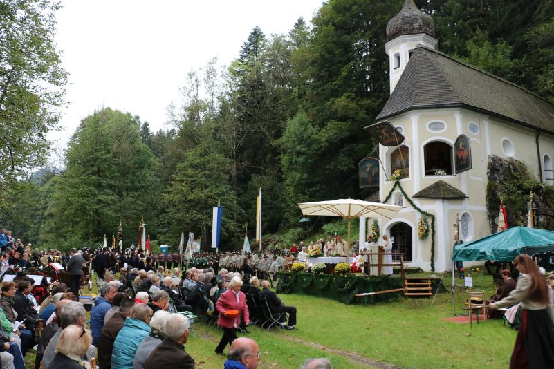 sach wallfahrt01 reh