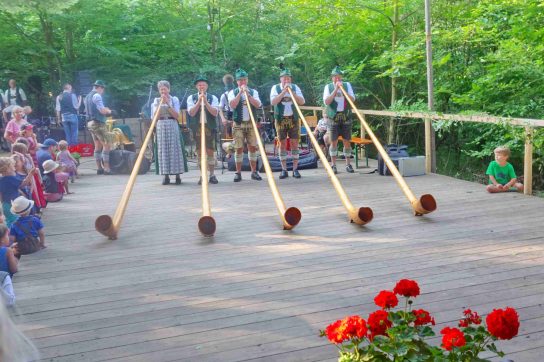 1HafenstoanaAlphornbläser