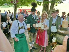 1HansRieperting-Schlosser-Marisa-Amberger