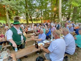 1Opernsänger mit Liederkranz Hasselbach