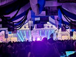 52d2737e-150d-489f-9b62-5c5a1e6d3b67