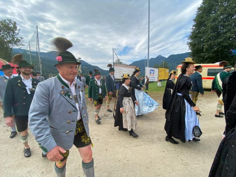 Gaufest-Schleching-Kirchenzug-01