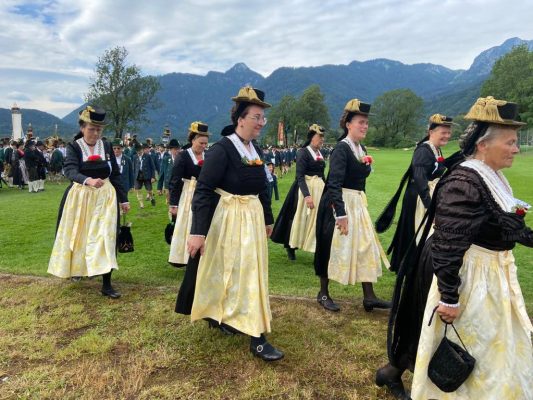 Gaufest-Schleching-Kirchenzug-15