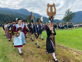 Gaufest-Schleching-Kirchenzug-19