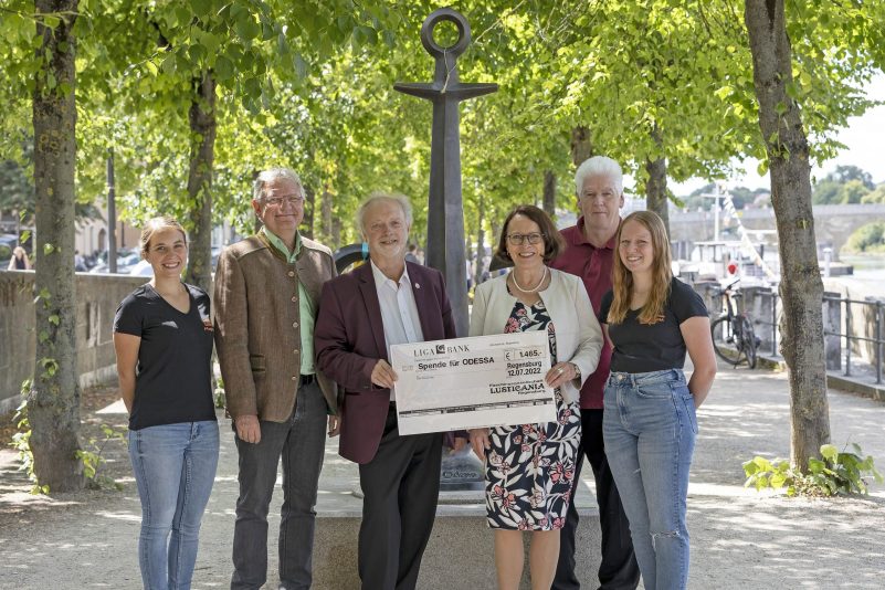 lusticania-spendet-fuer-odessa