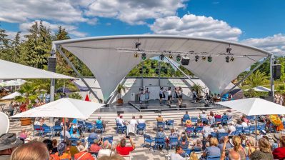 1Blick auf Bühne - Foto Rainer Nitzsche k