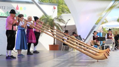 Alphorn-Bavaria-Berlin Bayerntag - Foto LAGA Beelitz Gmbh 3