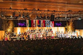 Bischofshofener Amselsingen_Atelier Wolf