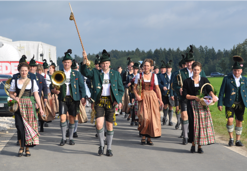 Die Musikkapelle Bernau wirkt bei der Eröffnungsfeier der 'European Championships' mit