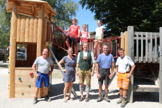 aschau spielplatz neu01