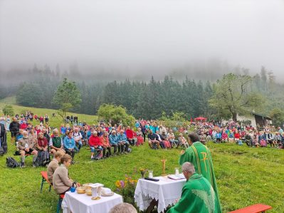 d6e070d1-3788-4cbf-afc0-e3fa0251e2b4