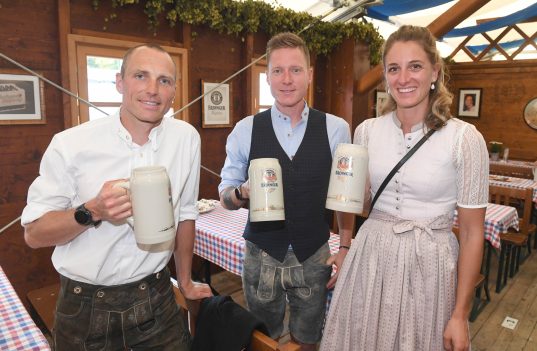 Besuch auf dem Erdinger Herbstfest der Erdinger Alkoholfrei Profi Athleten